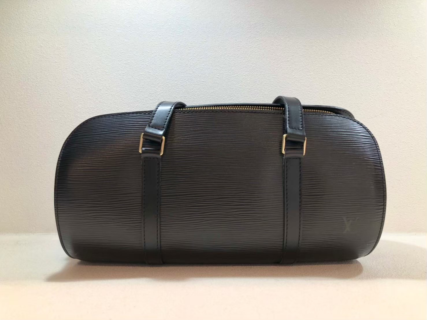 LOUIS VUITTON エピ　スフロ